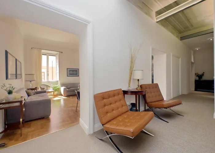 Treasurerome Quattro Fontane Deluxe Apartment *
